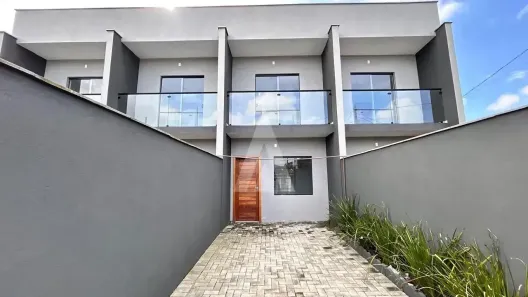 Casa com 2 Quartos para alugar, 85m² no Comasa, Joinville