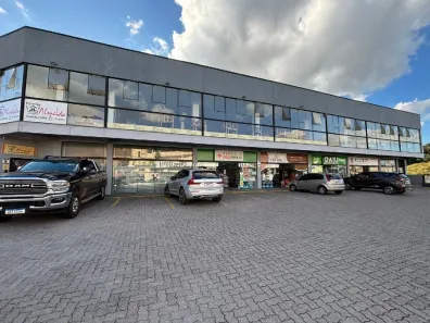 Ponto Comercial para alugar, 230m² no Esplanada, Caxias do Sul