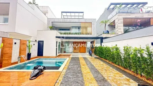 Casa com 4 Quartos à venda, 270m² no Recreio dos Bandeirantes, Rio de Janeiro