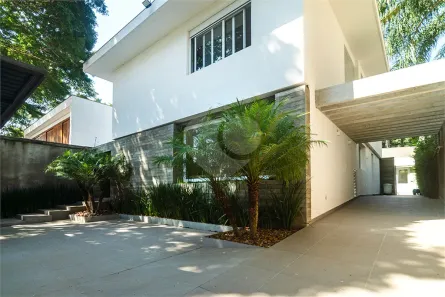 Casa com 4 Quartos para alugar, 358m² no Alto de Pinheiros, São Paulo