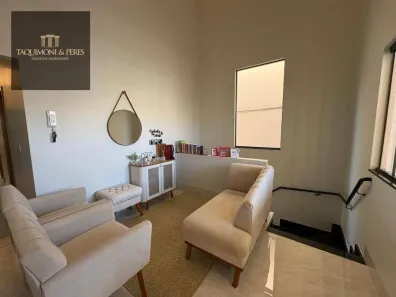 Sobrado com 3 Quartos à venda, 132m² no Residencial Jardins do Lago, Anápolis
