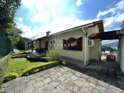 Casa com 4 Quartos à venda, 170m² no Panorama, Teresópolis