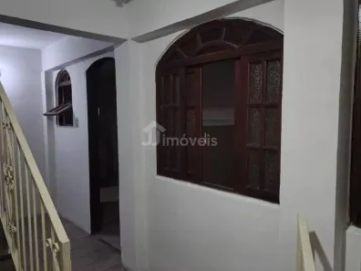 Casa com 2 Quartos para alugar, 40m² no Olaria, Nova Friburgo