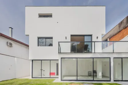 Sobrado com 5 Quartos à venda, 409m² no Jardim das Bandeiras, São Paulo