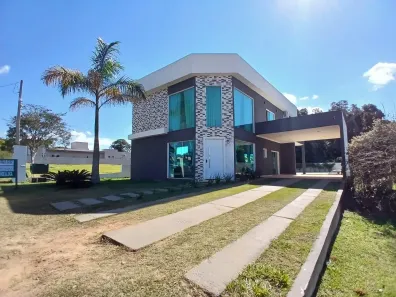 Casa de Condomínio com 4 Quartos à venda, 291m² no Ninho Verde II, Pardinho