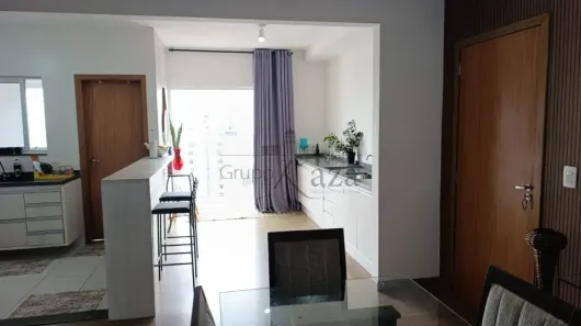 Apartamento com 2 Quartos à venda, 78m² no Vila Aprazível, Jacareí