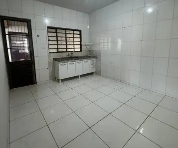 Casa com 2 Quartos à venda, 385m² no Tibery, Uberlândia