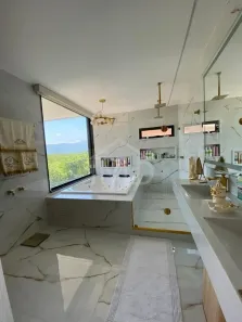 Casa de Condomínio com 5 Quartos à venda, 470m² no Recreio dos Bandeirantes, Rio de Janeiro