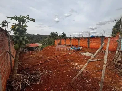 Lote/Terreno à venda, 225m² no Pedro Baize, Ibiporã