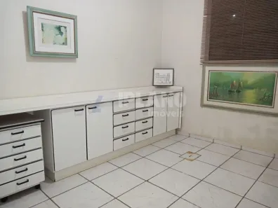 Sala Comercial para alugar, 25m² no Centro, Araraquara