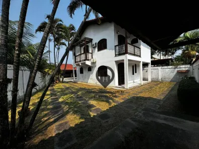 Casa com 3 Quartos à venda, 237m² no Guaratiba, Rio de Janeiro
