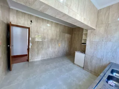 Casa com 4 Quartos à venda, 216m² no Santa Rosa, Belo Horizonte