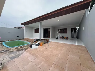 Casa com 4 Quartos para alugar, 185m² no Novo Horizonte, Arapiraca