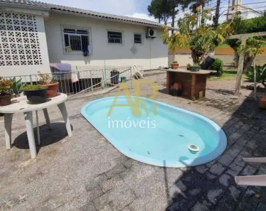 Casa com 6 Quartos à venda, 185m² no Centro, São José