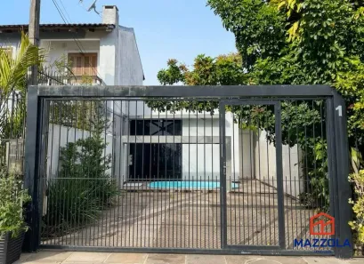 Casa com 2 Quartos à venda, 150m² no Hípica, Porto Alegre