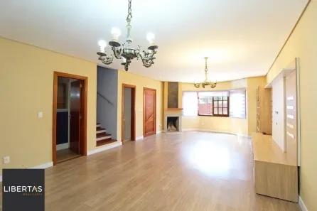 Casa com 3 Quartos à venda, 155m² no Guarujá, Porto Alegre