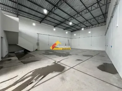 Galpão/Depósito/Armazém para alugar, 318m² no Santa Cruz (Santo Antônio dos Campos), Divinópolis