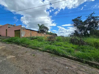 Lote/Terreno à venda, 360m² no Jardinópolis, Divinópolis