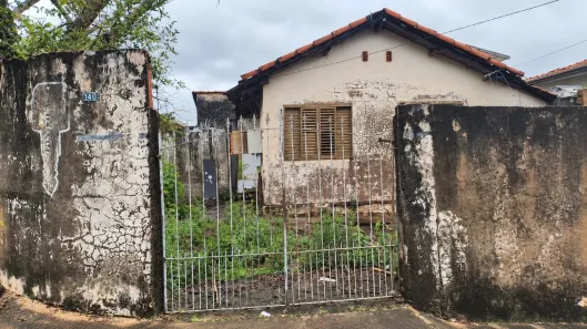 Casa com 2 Quartos à venda, 200m² no Centro, Botucatu