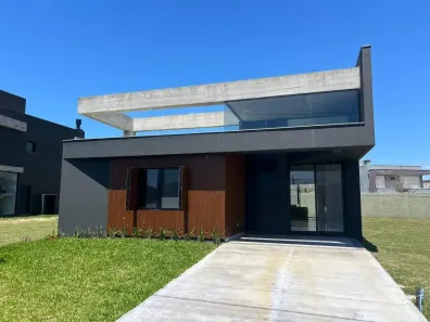 Casa com 4 Quartos à venda, 149m² no Remanso, Xangri-lá