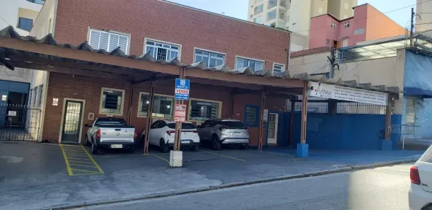Prédio Comercial com 6 Quartos para alugar, 700m² no Casa Verde, São Paulo