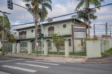Casa com 6 Quartos à venda, 308m² no Boqueirão, Curitiba