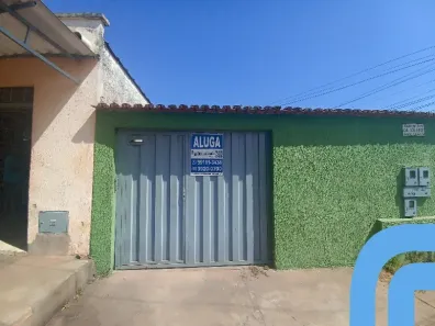 Casa com 2 Quartos para alugar, 53m² no Parque Oeste Industrial, Goiânia