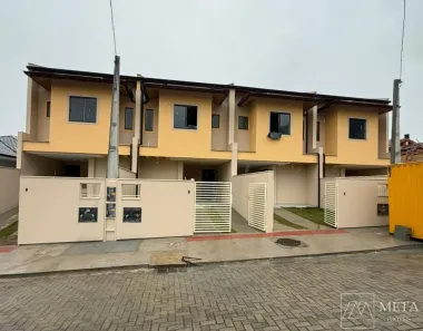 Sobrado com 2 Quartos à venda, 100m² no Forquilhas, São José