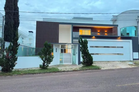Casa com 3 Quartos à venda, 390m² no La Salle, Pato Branco
