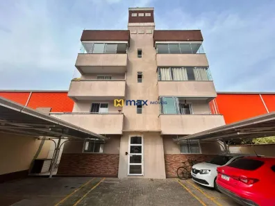 Apartamento com 2 Quartos para alugar, 74m² no São Domingos, Navegantes
