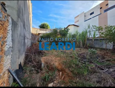 Lote/Terreno à venda, 300m² no Jardim Ipê, Poços de Caldas