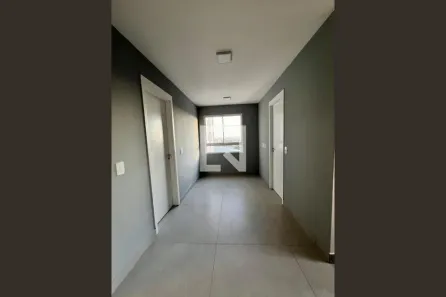 Apartamento com 2 Quartos para alugar, 36m² no Vila das Bandeiras, Guarulhos