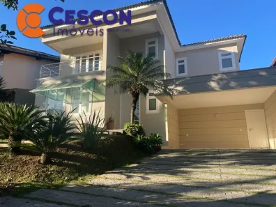 Sobrado com 4 Quartos para alugar, 397m² no Residencial Morada dos Pássaros-Aldeia da Serra, Barueri