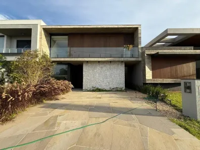 Casa com 4 Quartos à venda, 235m² no Remanso, Xangri-Lá