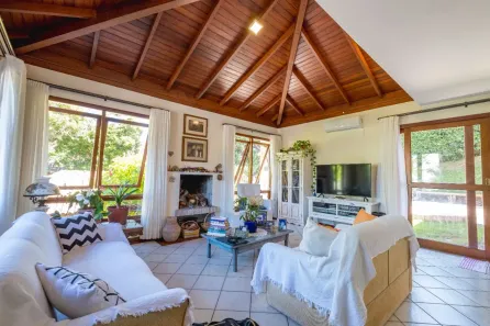 Casa de Condomínio com 4 Quartos à venda, 200m² no Rio Tavares, Florianópolis