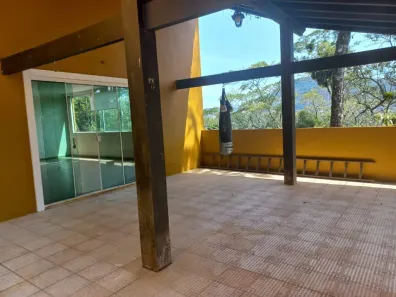 Casa com 5 Quartos à venda, 363m² no Castelanea, Petrópolis