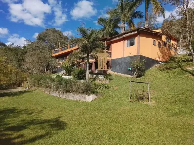 Fazenda/Sítio com 3 Quartos à venda, 5m² no , Monteiro Lobato