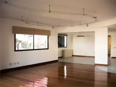 Apartamento com 2 Quartos à venda, 140m² no Pinheiros, São Paulo
