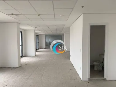 Sala Comercial para alugar, 200m² no Barra Funda, São Paulo