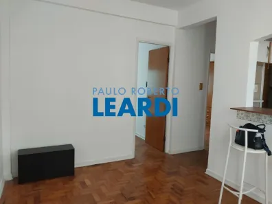 Apartamento com 2 Quartos para alugar, 53m² no Aclimação, São Paulo