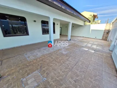 Casa com 4 Quartos para alugar, 277m² no Jardim São Francisco, Santa Bárbara D'Oeste