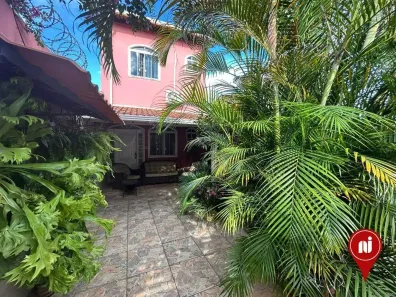 Casa com 3 Quartos à venda, 251m² no Bom Retiro, Betim