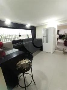 Sobrado com 3 Quartos à venda, 200m² no Vila Granada, São Paulo