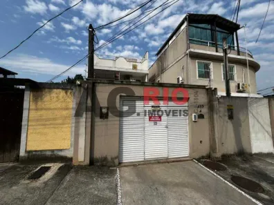 Casa com 4 Quartos para alugar, 170m² no Taquara, Rio de Janeiro