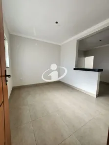 Apartamento com 2 Quartos à venda, 65m² no Segismundo Pereira, Uberlândia