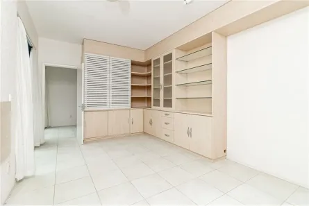 Sala Comercial à venda, 34m² no Auxiliadora, Porto Alegre