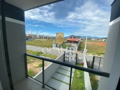 Sobrado com 2 Quartos à venda, 107m² no Sertão do Maruim, São José