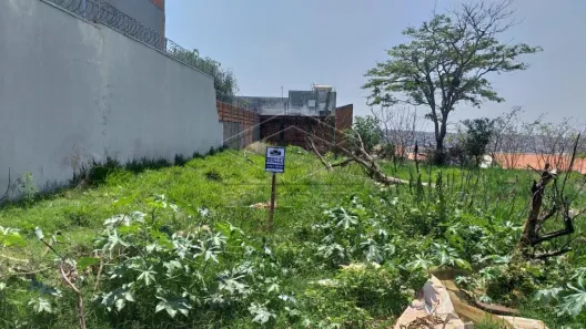 Imóvel Comercial à venda, 360m² no Vila Industrial, Bauru