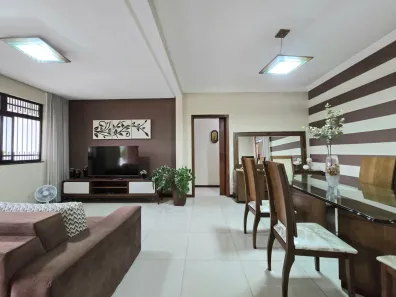 Casa com 3 Quartos à venda, 260m² no Bom Clima, Juiz de Fora