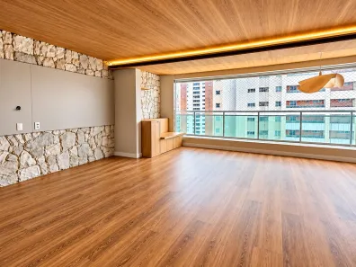 Apartamento com 3 Quartos à venda, 138m² no Guararapes, Fortaleza